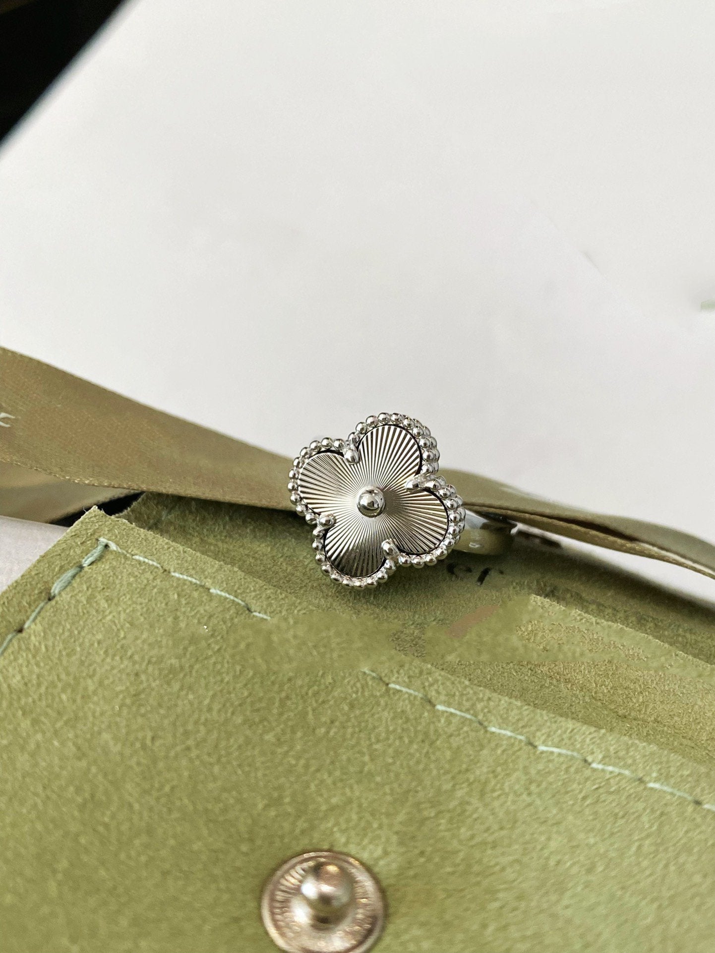 BAGUE TRÈFLE | ARGENT