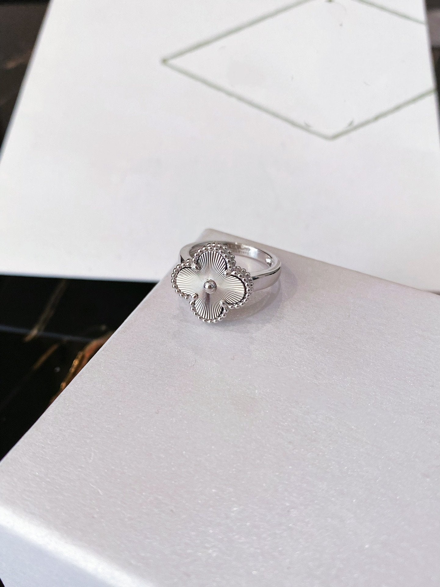 BAGUE TRÈFLE | ARGENT